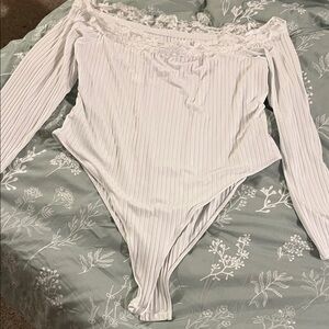SHEIN White Striped Off-Shoulder Bodysuit